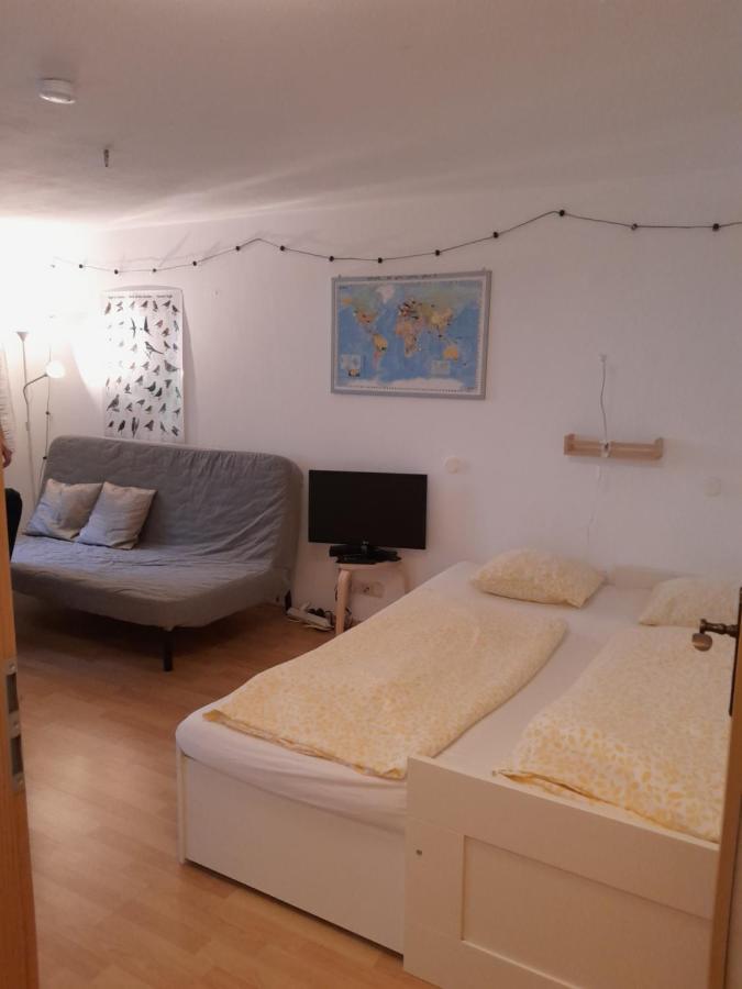 Apartment Mit Kueche Und Balkon Oder Terrasse, Ruhig Und Gut Erreichbar Пидинг Екстериор снимка