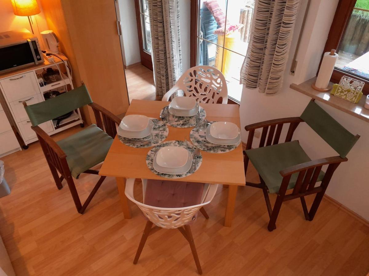 Apartment Mit Kueche Und Balkon Oder Terrasse, Ruhig Und Gut Erreichbar Пидинг Екстериор снимка